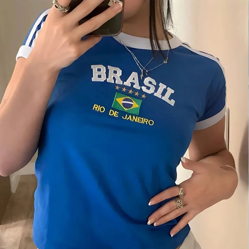 Conjunto estético Brasil Y2K – Grunge vintage | Conjunto brasileño, Y2K, recortado y moderno.