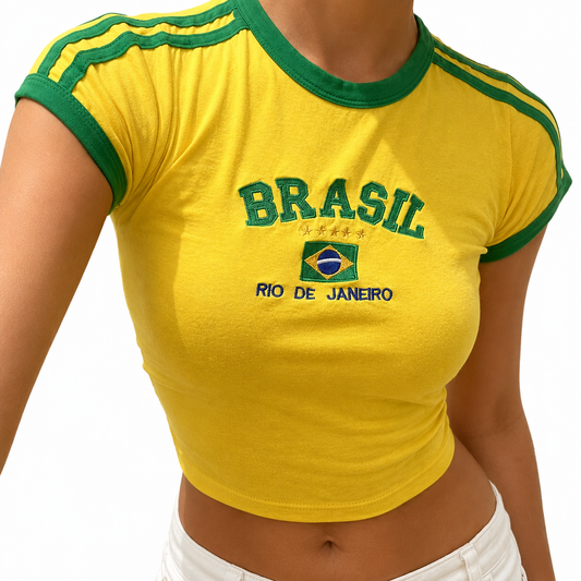 Conjunto estético Brasil Y2K – Grunge vintage | Conjunto brasileño, Y2K, recortado y moderno.