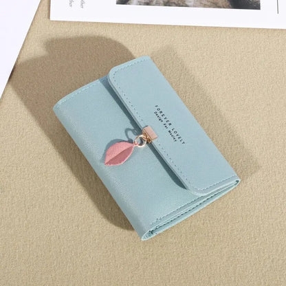 Sofía Valencia – Trifold Essence Edition | Cartera premium, compacta, elegante y funcional.