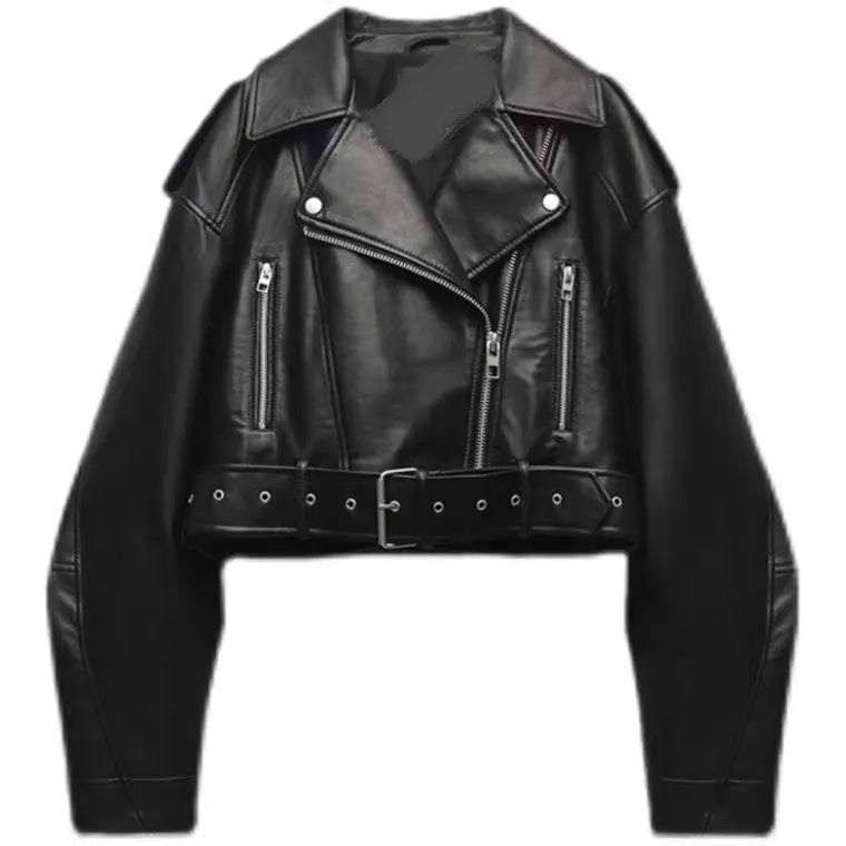 Valeria Noir – Moto Belt Edition | Chaqueta de cuero PU premium, estilo biker y corte oversize.