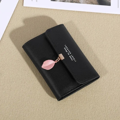 Sofía Valencia – Trifold Essence Edition | Cartera premium, compacta, elegante y funcional.