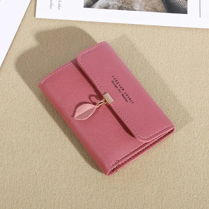 Sofía Valencia – Trifold Essence Edition | Cartera premium, compacta, elegante y funcional.